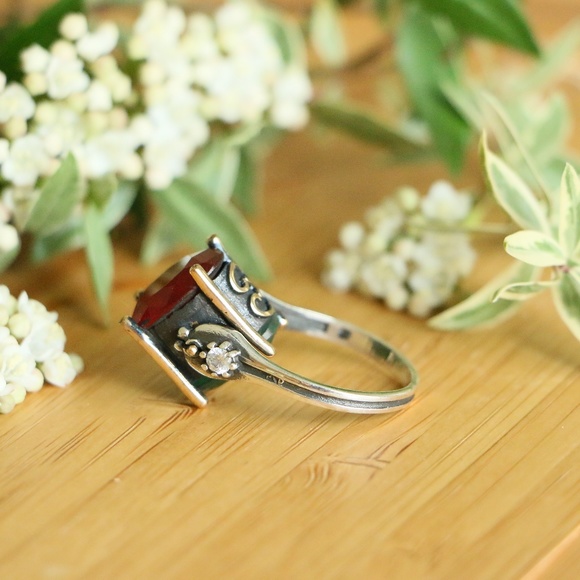 Sterling Silver Jade Stones Revers Rings - Picture 6 of 8